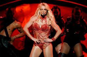 britney-spears-performance-2016