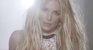 britney-spears-make-me
