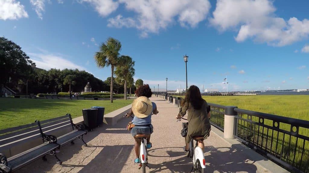 tour-explore-chs-bike